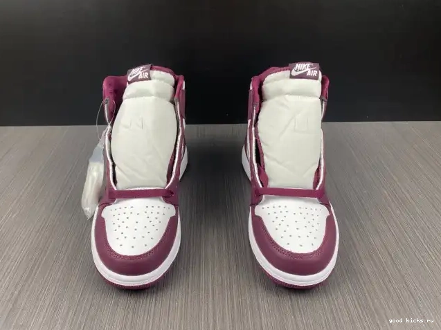 555088-611 High Jordan Bordeaux 1 OG Air 0623